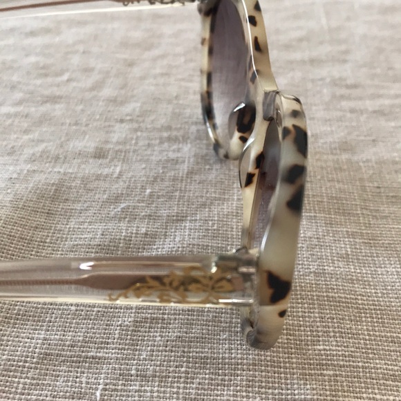 Ett twa Anthroplogie Sunglasses tortoise shell - Picture 6 of 8
